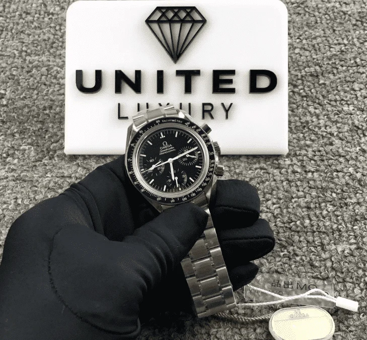Omega Speedmaster Professional 311.99.42.30.04.001 "Black Dial" Ultra 4